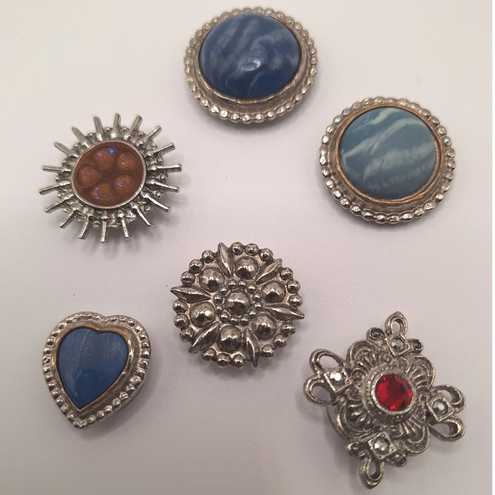 Vintage Southwestern button covers blue denim red cowboy rodeo chic Americana